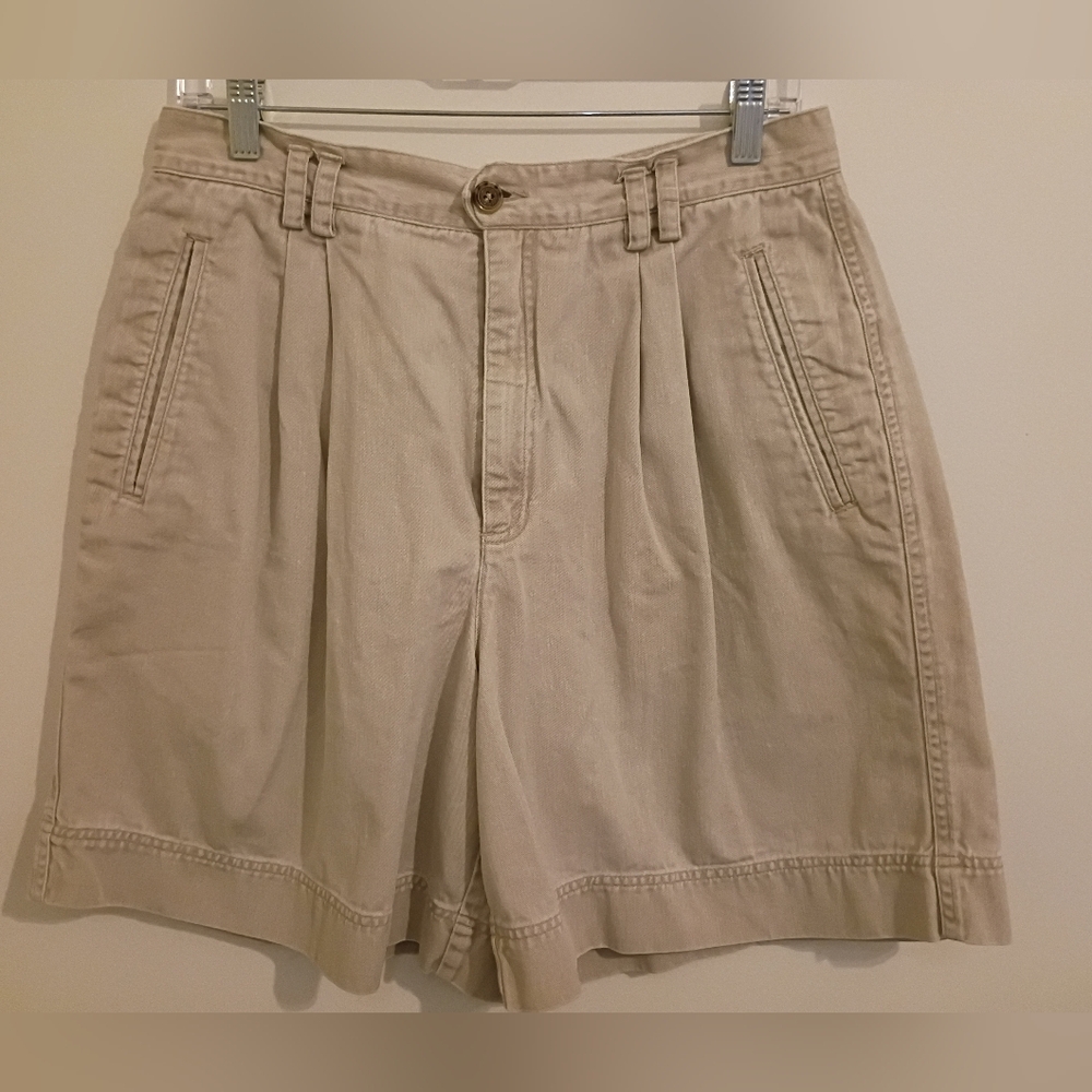 VTG LizWear Womens High-Rise Pleated  Shorts‎ in Beige Sz 14